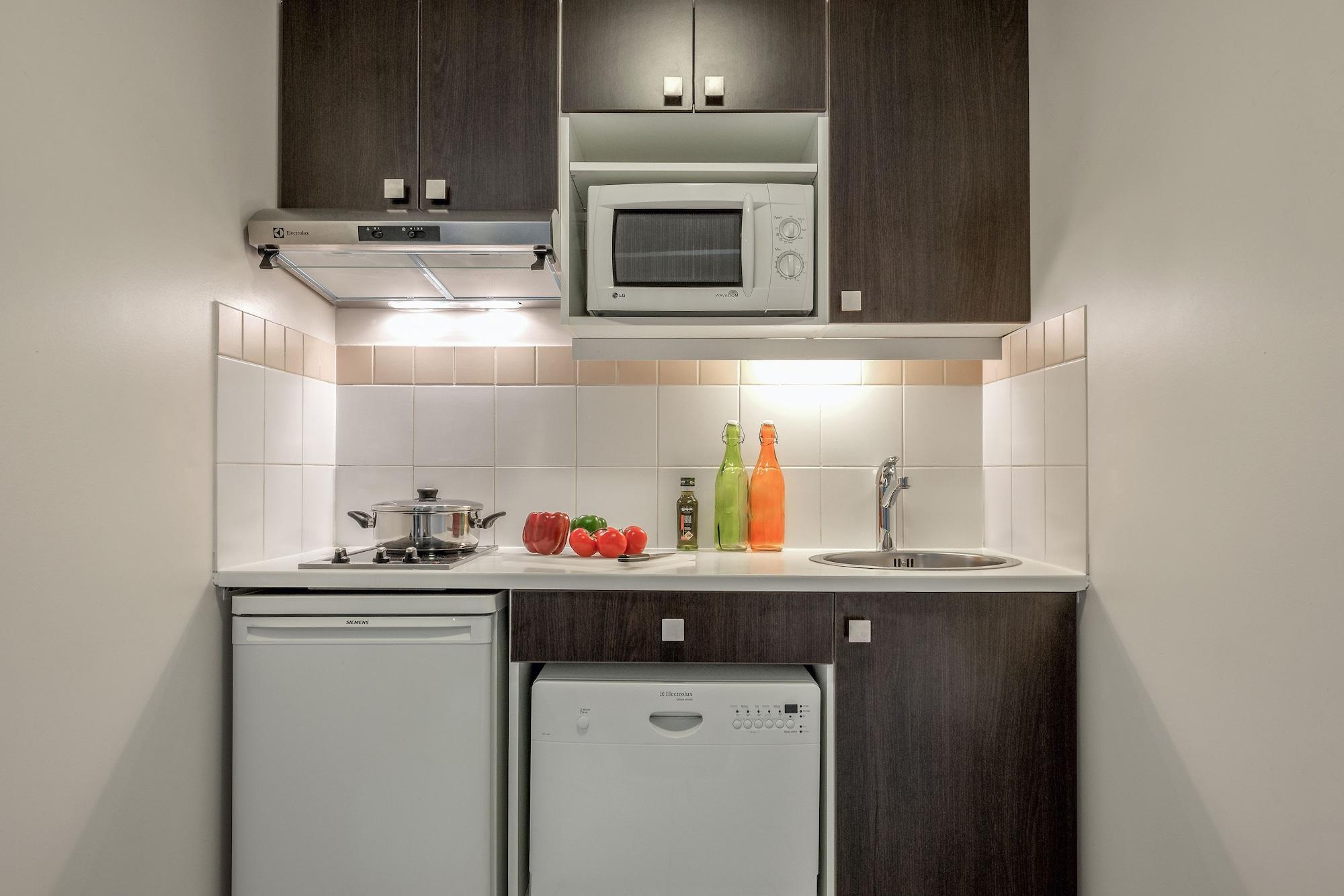Aparthotel Citadines République Parigi Esterno foto