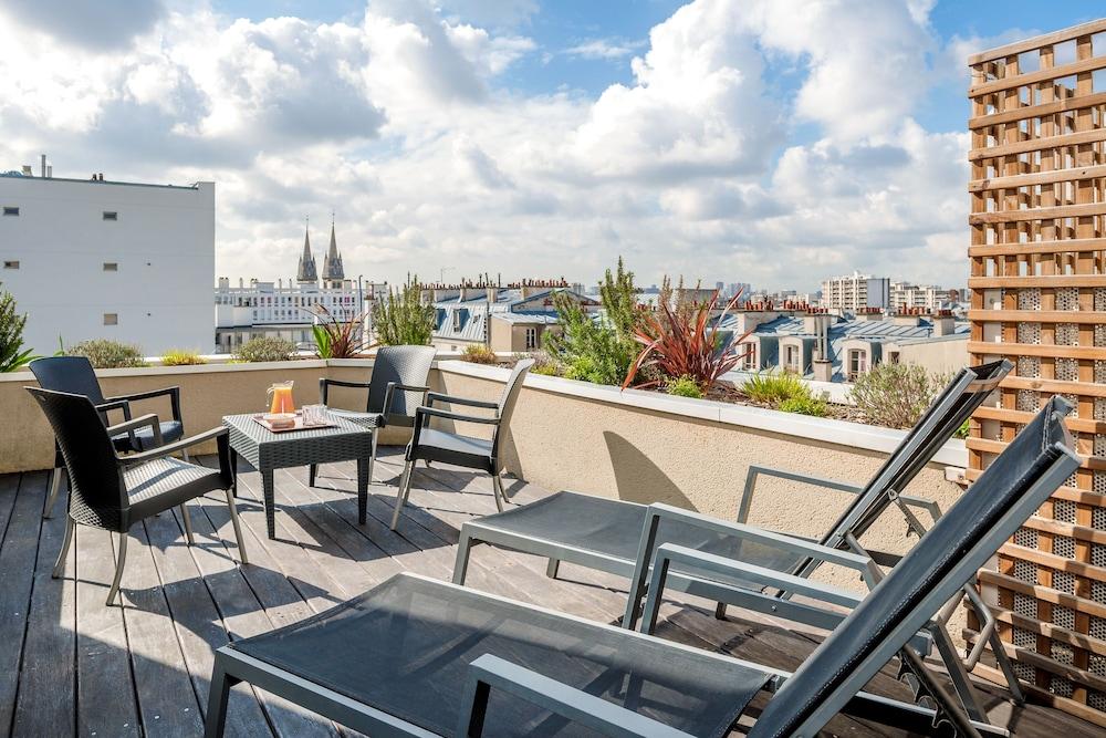 Aparthotel Citadines République Parigi Esterno foto