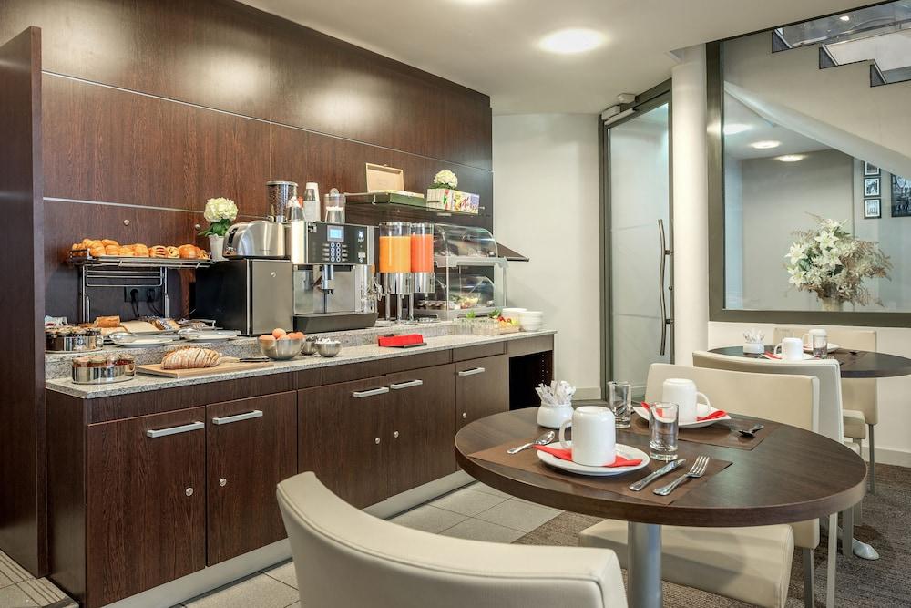Aparthotel Citadines République Parigi Esterno foto