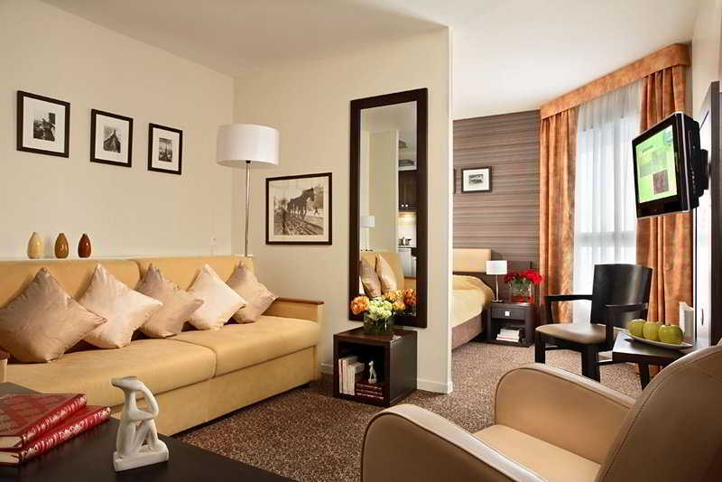Aparthotel Citadines République Parigi Esterno foto
